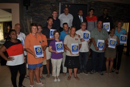 Twaalf verschillende duikscholen en twee restaurants hebben een ‘Approved’-certificering ontvangen van het Curaçao Tourist Board (CTB). 