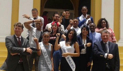 Vijftien idolen en rolmodellen van Curaçao zetten zich in voor de actie ‘Ta Basta Awor’