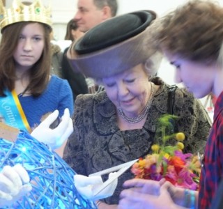 prinses Beatrix bij Kinderrechtentop in Leiden | foto: Jamila Baaziz 