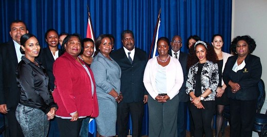 Prime Minister of Curacao introduced to the staff of Curaçao House