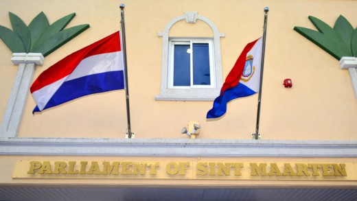 Regering Sint-Maarten gevallen