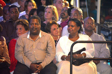 Whiteman houdt de zaak onder de pet | Foto Foto Persbureau Curacao