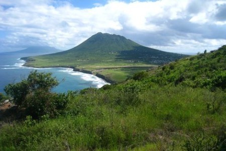 De Quill vulkaan domineert het eiland van Sint Eustatius