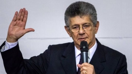 Newly elected Speaker Henry Ramos Allup said: "Here and now, things will change." 