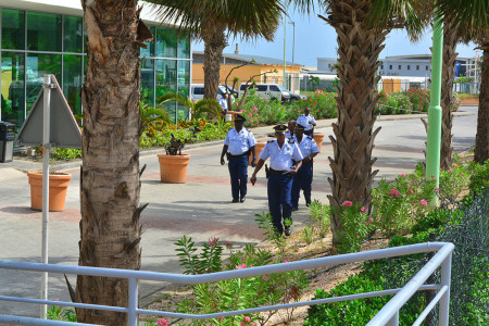 Meer politie controle | Foto persbureau Curacao