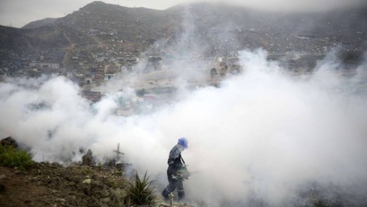 Muggenbestrijding in Peru AFP