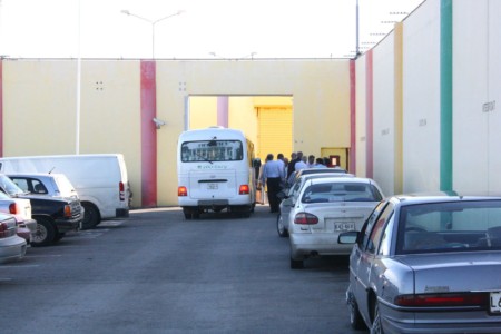 Ingang SDKK-gevangenis | Foto Persbureau Curacao