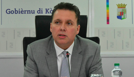 Minister van Financieminister Jose Jardim niet gevoelig voor regels | Persbureau Curacai