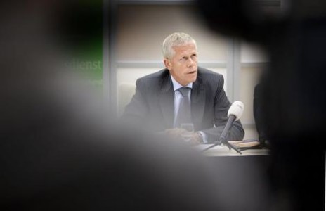 Rob AIVD-baas Bertholee waarschuwt Nederland 