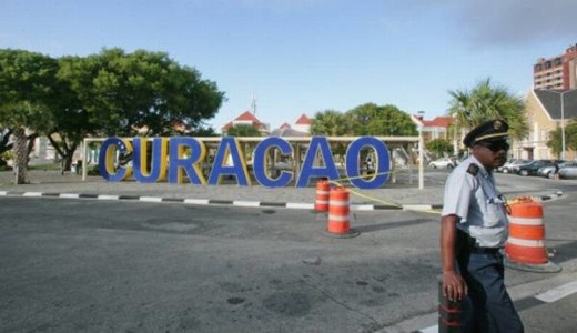 Algehele staking Curaçao ten einde