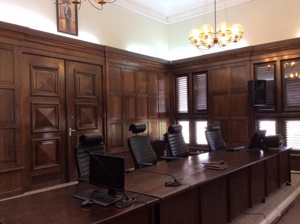 rechtbank-stadhuis-hof-vonnis