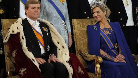 © getty.  Koning Willem-Alexander en koningin Máxima in de Nieuwe Kerk, vanmiddag.