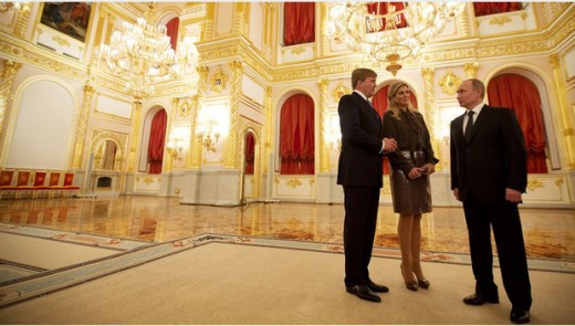 Koningspaar-ontvangen-in-Kremlin