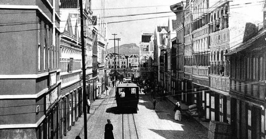 Mocht er een tramlijn komen op Curaçao, dan is dat niet voor het eerst. Rond 1880 was er ook een lijn die passagiers door de binnenstad vervoerde. FOTO GEHEUGEN VAN NEDERLAND