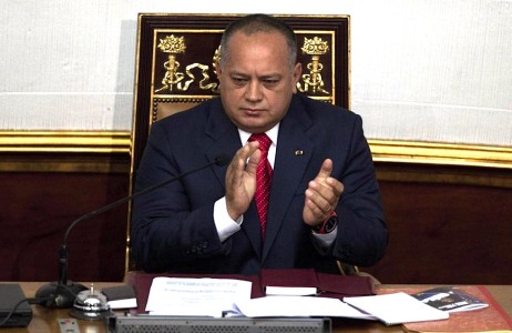 National Assembly President Diosdado Cabello is asking courts to bar news executives from leaving the country while he’s suing them for alleged defamation | Foto AP Photo/Ariana Cubillos